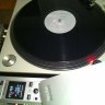 vinyljunkie