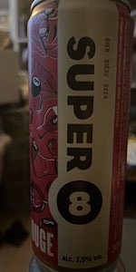 Super 8 Rouge