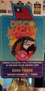 Disco Macaw