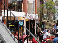 Shays Pub & Wine Bar