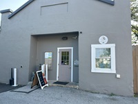 Blondes and Brewnettes Brewing Co